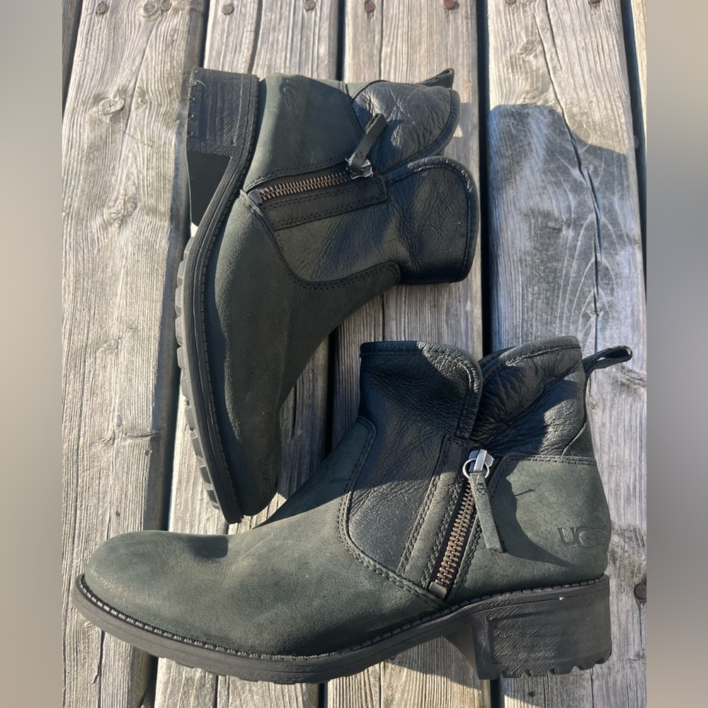 Ugg Lavelle Leather Shearling Ankle Boots